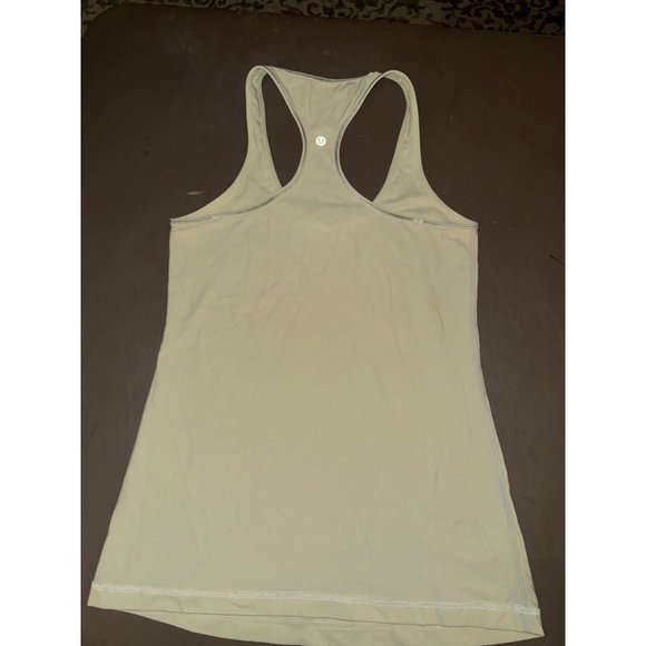 Lululemon tank top women’s size 8?‎ - Picture 3 of 3